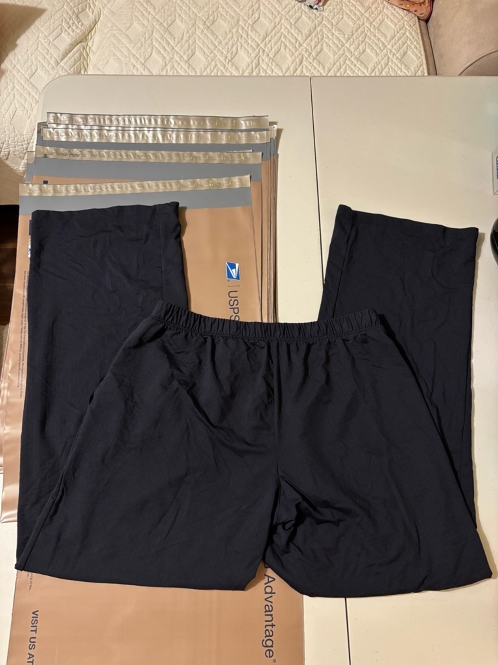 IBKUL Black Waffle Texture Size Small Pants Pull-On Stretch Gorpcore Lounge Soft